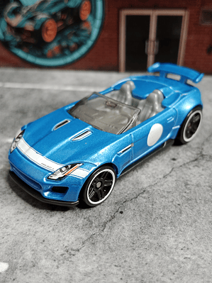 Jaguar F-Type Project 7 '15 Exclusive Hot Wheels Mattel 2018