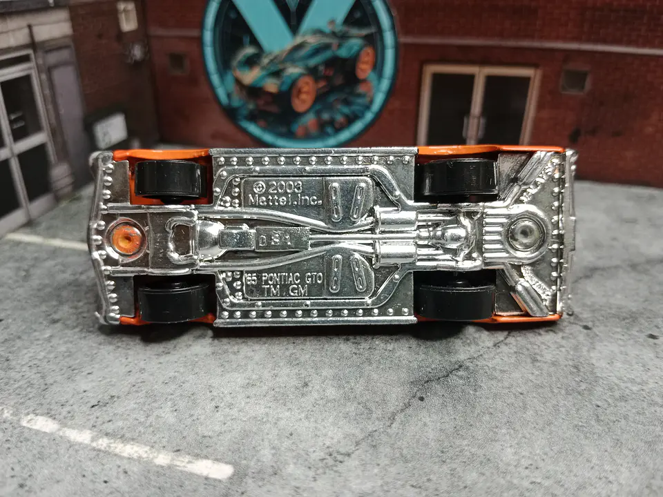 Pontiac GTO '65 Street Beasts Hot Wheels Mattel 2011 3