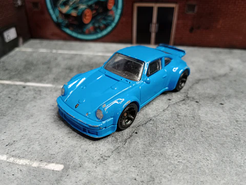 Porsche 934 Turbo RSR HW Workshop: HW Garage Hot Wheels Mattel 2015