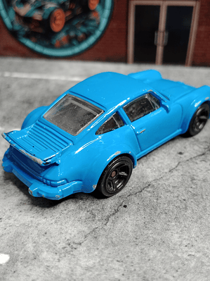 Porsche 934 Turbo RSR HW Workshop: HW Garage Hot Wheels Mattel 2015