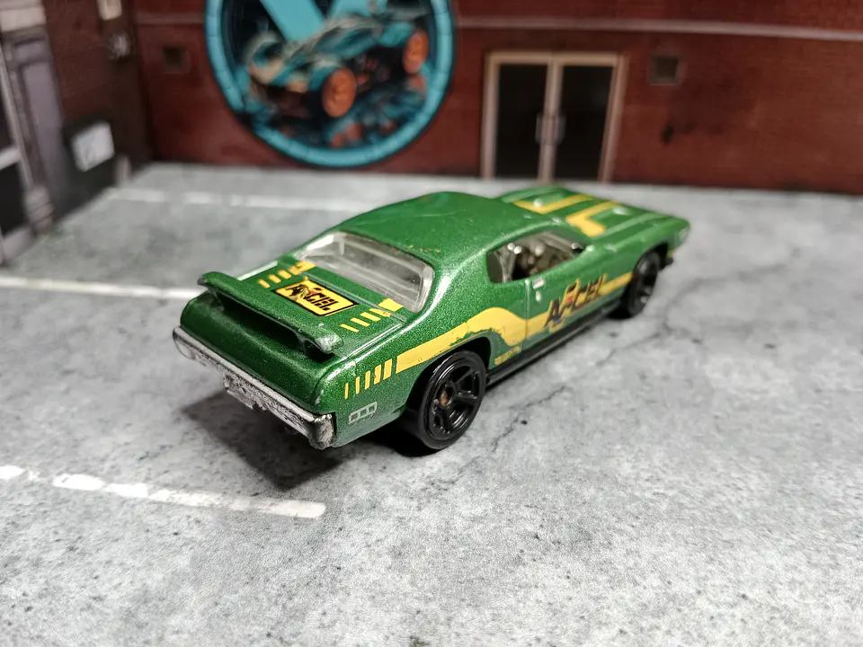 Plymouth Road Runner '71 HW Workshop: HW Performance Hot Wheels Mattel 2014 2