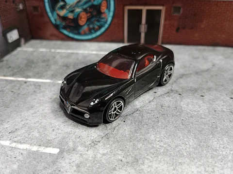 Alfa Romeo 8C Competizione Exclusive Hot Wheels Mattel 2017