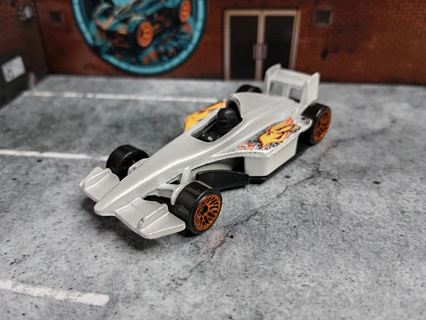 GP-2009 Team Hot Wheels Mattel 2011