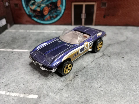 Corvette '65 Exclusive Hot Wheels Mattel 2015