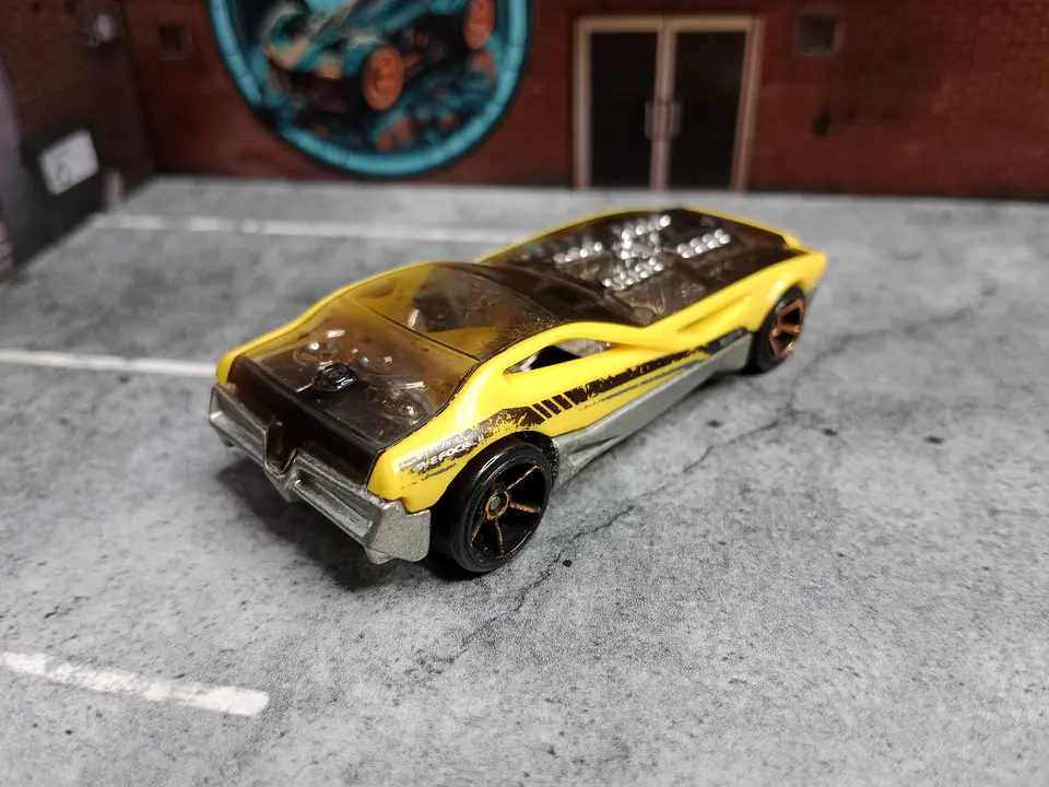 Bye Focal II Faster Than Ever Hot Wheels Mattel 2011 2