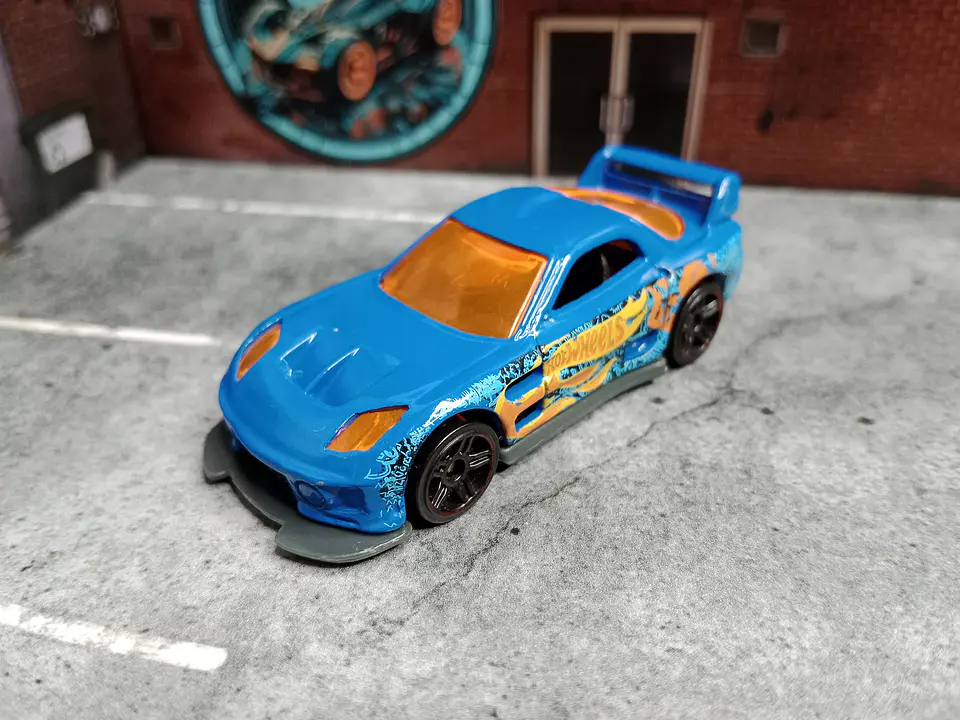 24/Seven Team Hot Wheels Mattel 2011 1