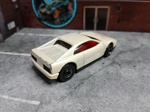 Ferrari 348 Mainline Hot Wheels Mattel 1992
