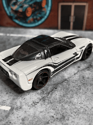 Corvette '97 Hot Wheels Mattel 2010 Easter Speedsters Egg