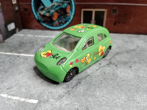 Coche Nissan Micra Sin Marca 1/64