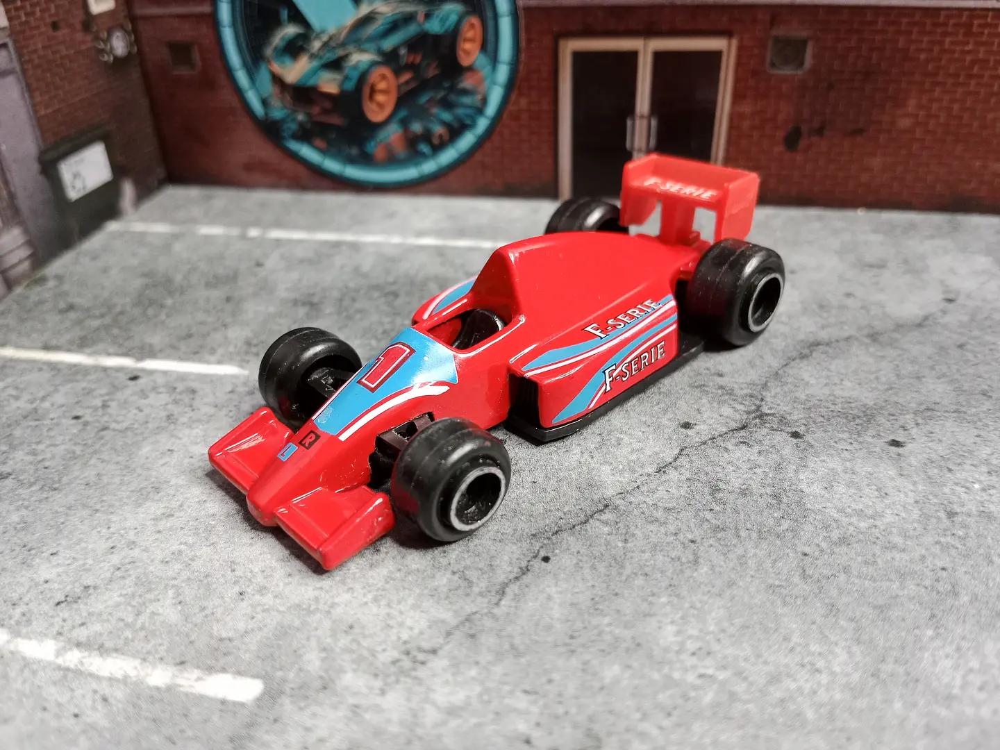 Coche F-Serie F1 Nº9810 Welly 1/64 1