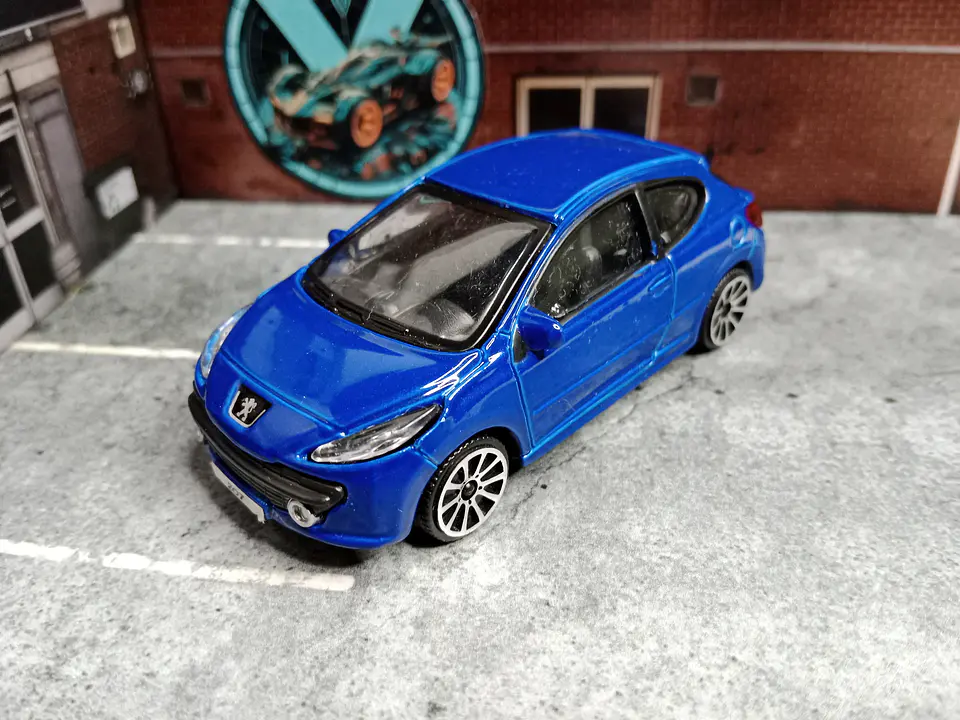 Peugeot 207 Bburago 1/43 1