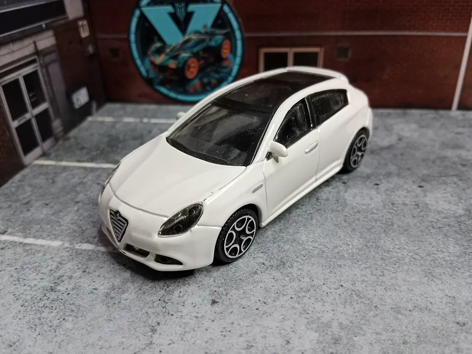 Alfa Romeo Giulietta Bburago 1/43 1