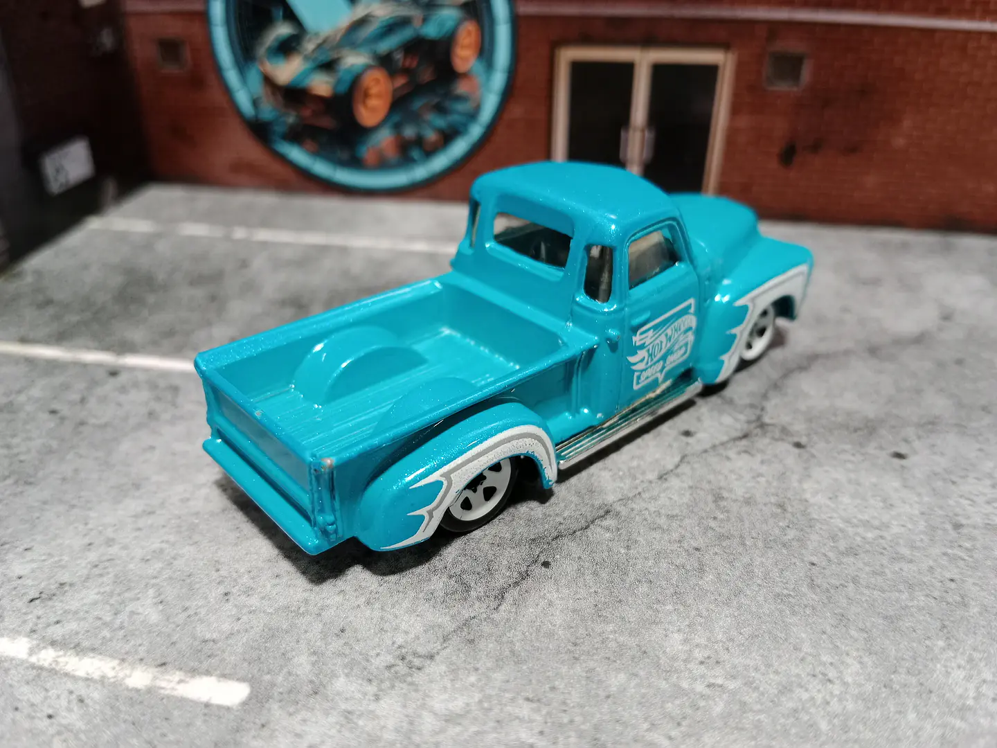 Chevy Truck '52 HW Hot Trucks Hot Wheels Mattel 2019 2