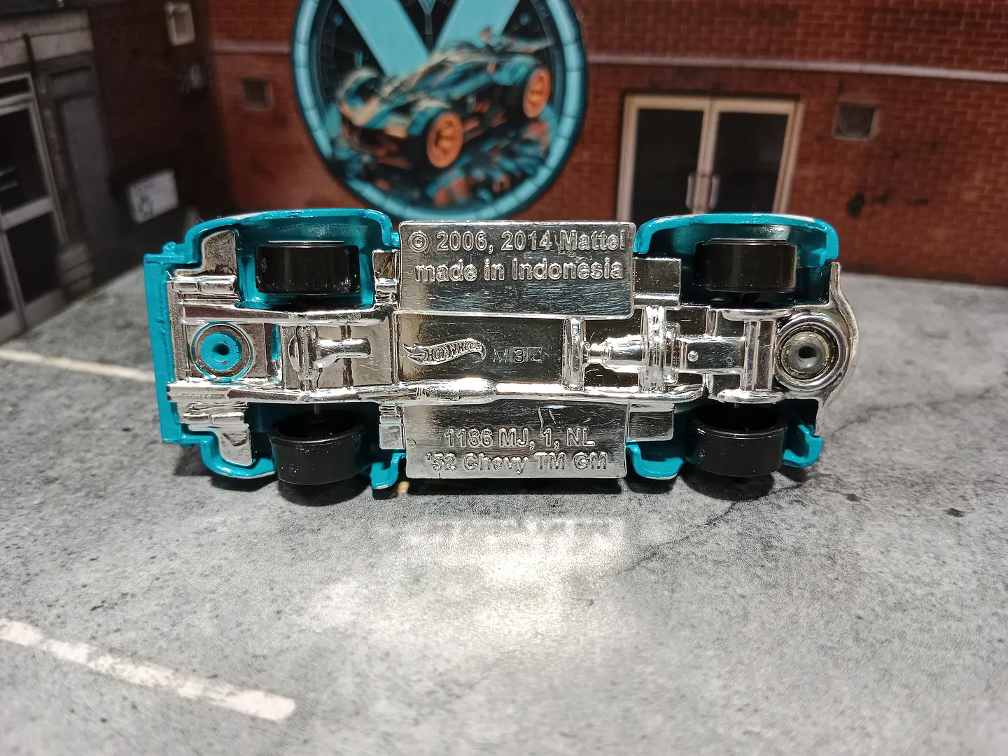 Chevy Truck '52 HW Hot Trucks Hot Wheels Mattel 2019 3