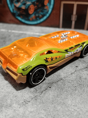 Bye Focal II Demolition Derby Hot Wheels Mattel 2014