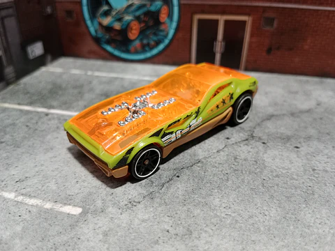 Bye Focal II Demolition Derby Hot Wheels Mattel 2014