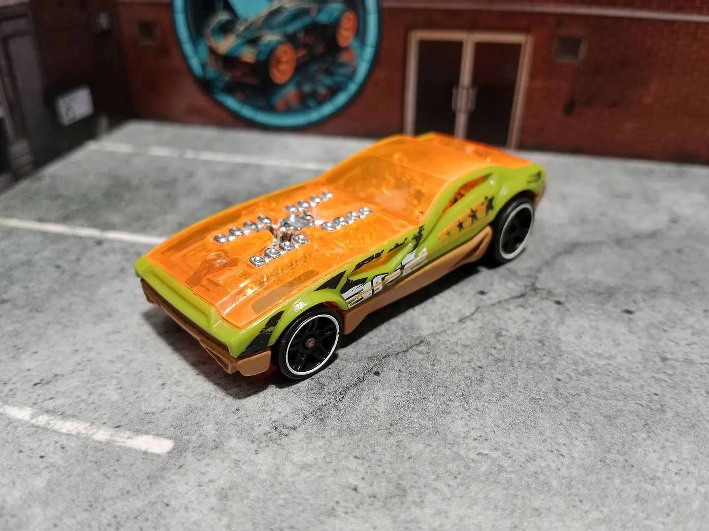 Bye Focal II Demolition Derby Hot Wheels Mattel 2014 1