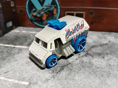 Cool One HW City Works Hot Wheels Mattel 2015
