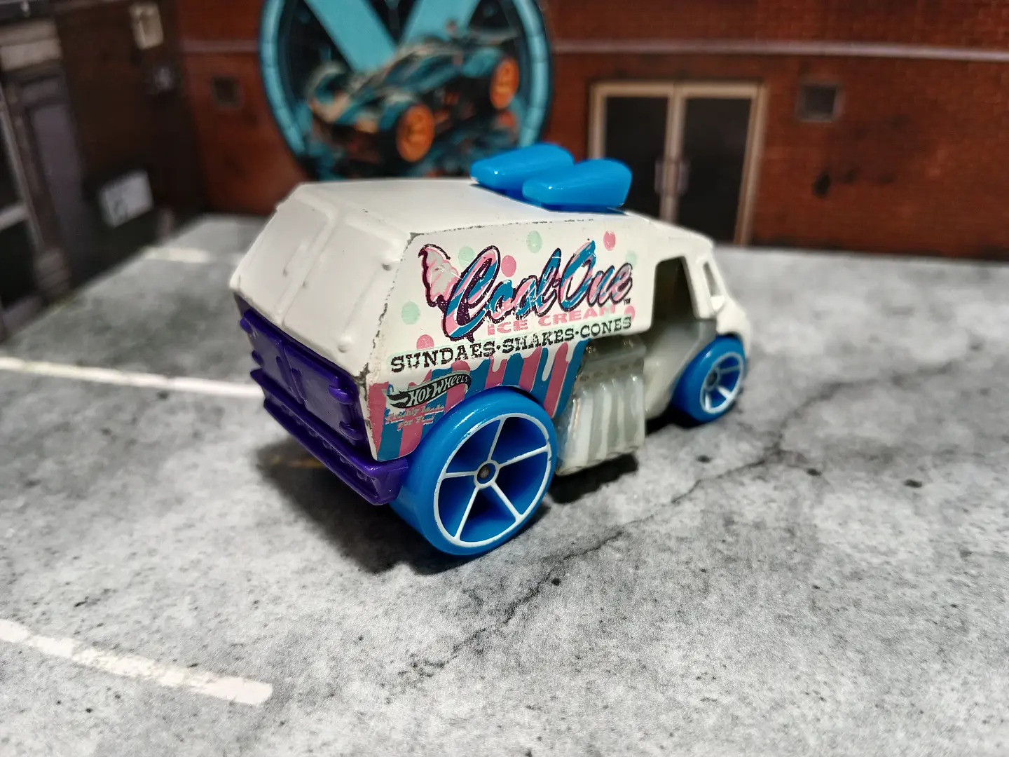 Cool One HW City Works Hot Wheels Mattel 2015 2