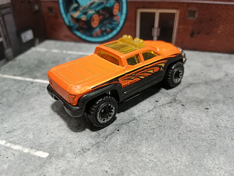 Off-Duty HW Hot Trucks Hot Wheels Mattel 2016
