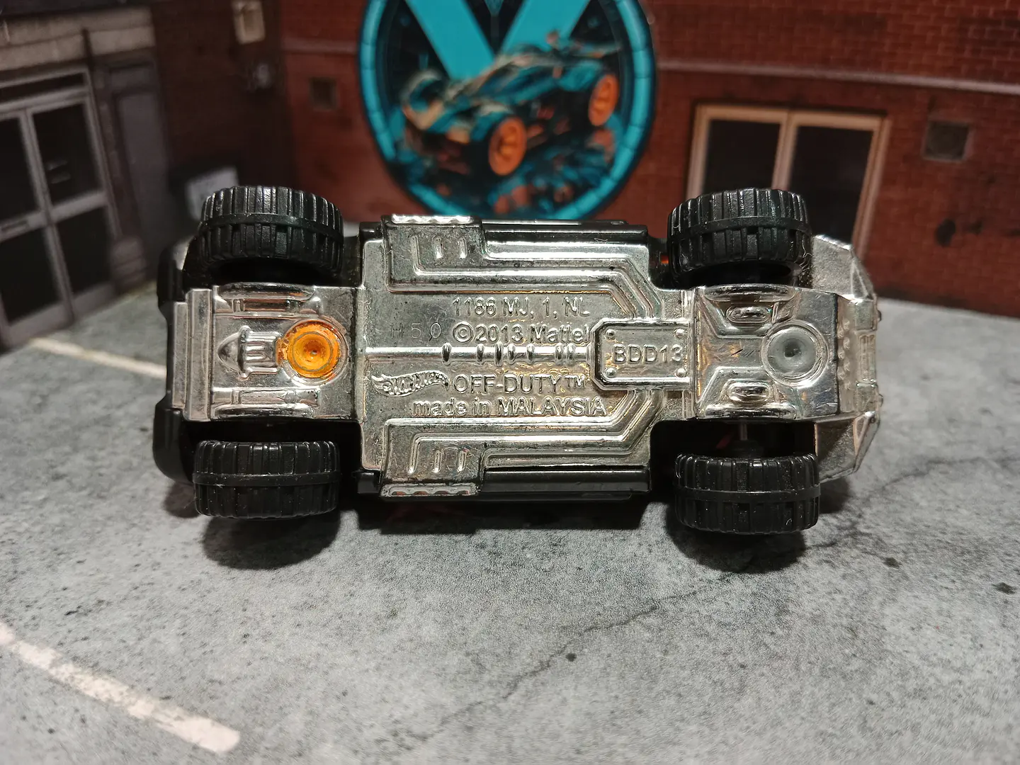 Off-Duty HW Hot Trucks Hot Wheels Mattel 2016 3