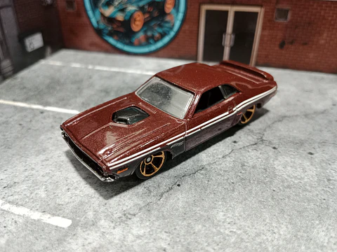 Dodge Challenger '71 HW Workshop: Muscle Mania Hot Wheels Mattel 2015