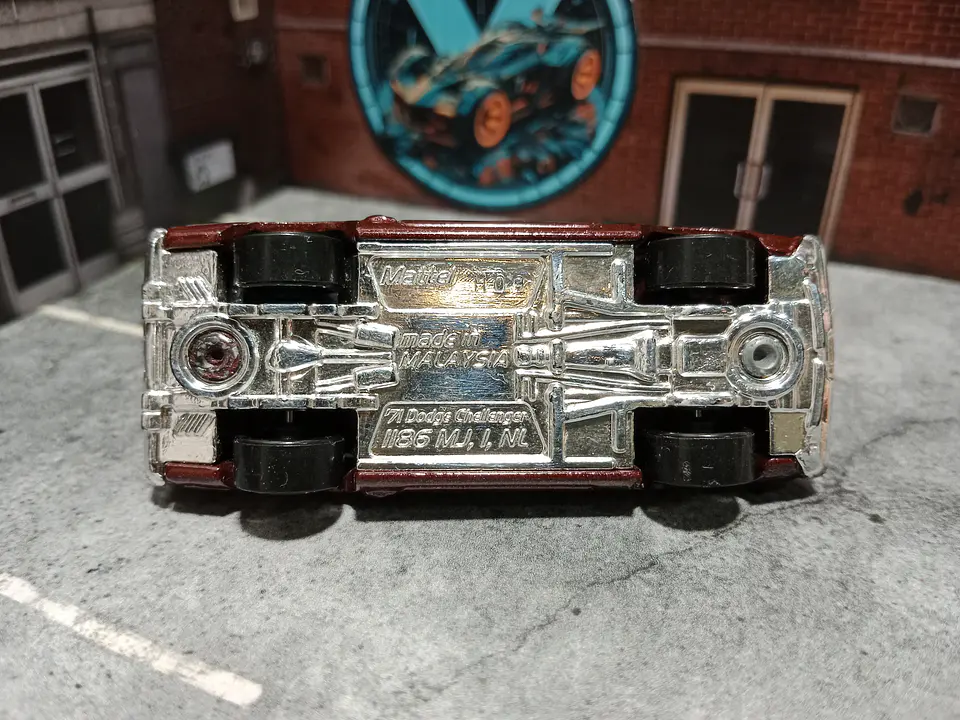 Dodge Challenger '71 HW Workshop: Muscle Mania Hot Wheels Mattel 2015 3