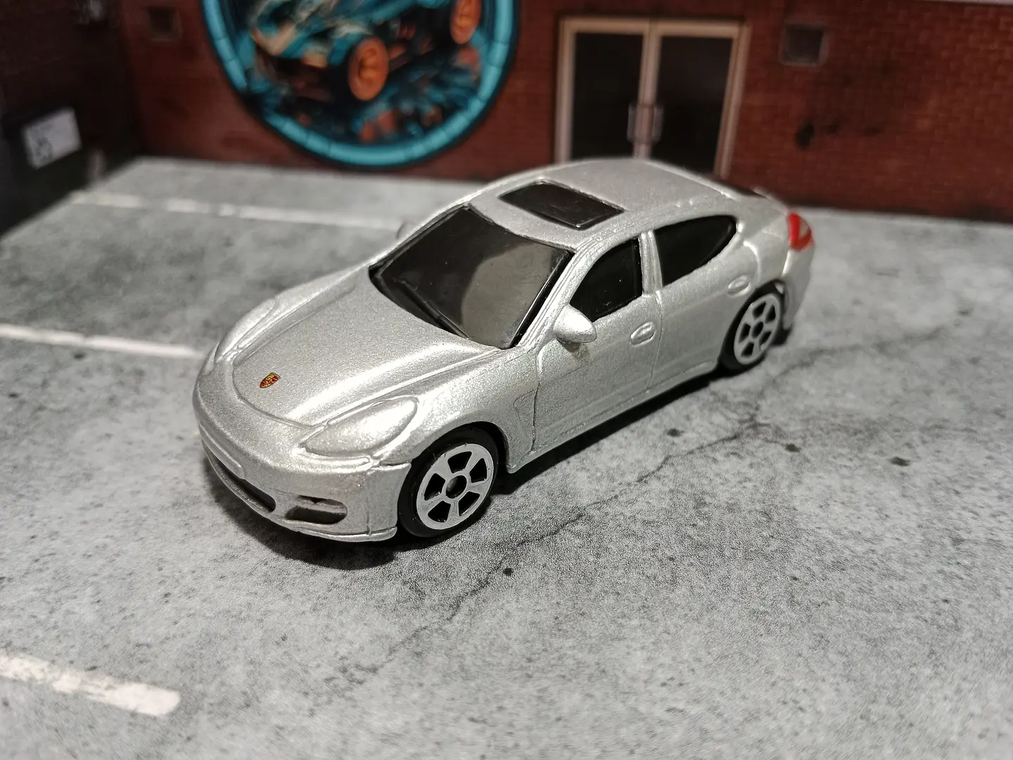 Porsche Panamera Turbo Maisto 1/64 1