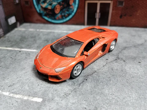 Lamborghini Aventador LP700-4 Welly 1/64
