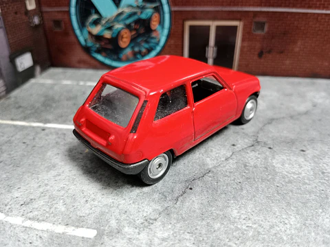 Renault 5 Nº 52361 Welly 1/60