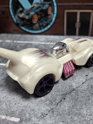 Purrfect Speed Hot Wheels 2017 Street Beasts Mattel