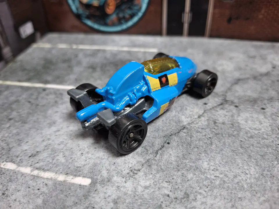 2JetZ Hot Wheels 2020 New Model HW Dream Garage Mattel 2