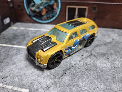 Rollin' Thunder Hot Wheels 2011 Trick Tracks Mattel