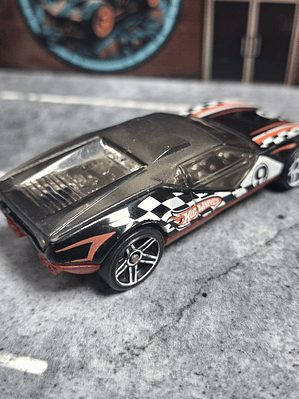 La Fasta Hot Wheels 2011 Track Stars Mattel