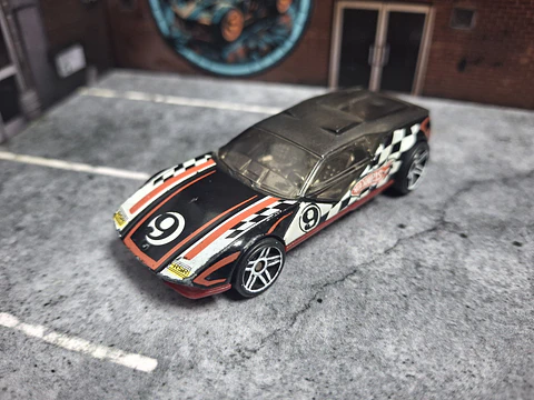 La Fasta Hot Wheels 2011 Track Stars Mattel