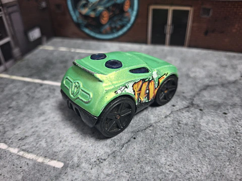 Rocket Box Hot Wheels 2015 Graffiti Rides Mattel
