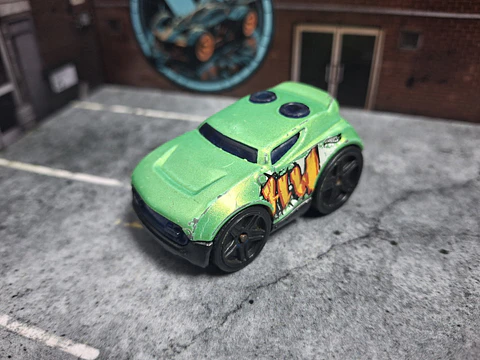 Rocket Box Hot Wheels 2015 Graffiti Rides Mattel