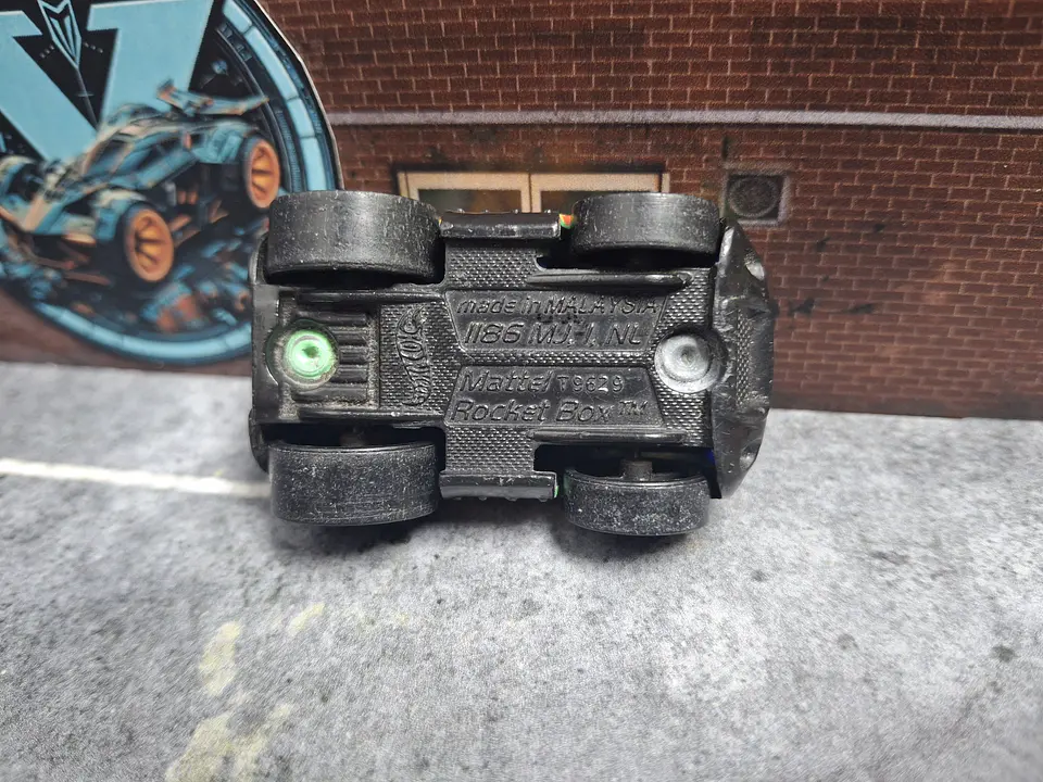 Rocket Box Hot Wheels 2015 Graffiti Rides Mattel 3