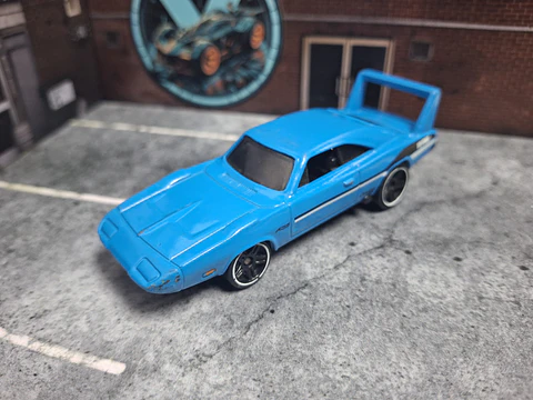 Dodge Charger Daytona '69 Hot Wheels 2017 Muscle Mania Mattel