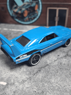 Dodge Charger Daytona '69 Hot Wheels 2017 Muscle Mania Mattel