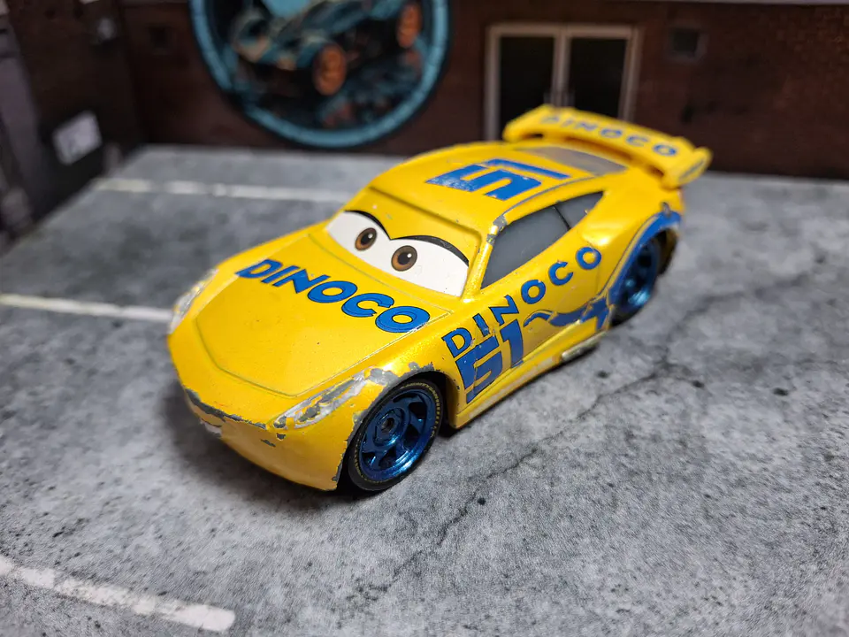 Cruz Ramirez Cars 1/55 Disney Pixar 1