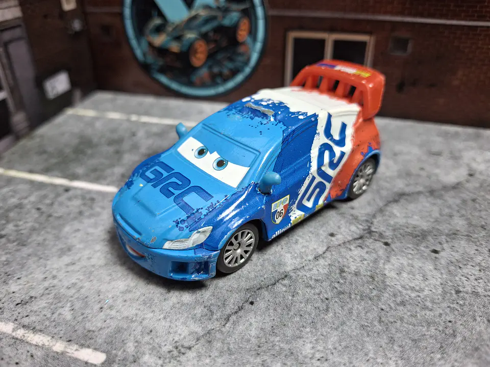 Raoul Caroule Cars 1/55 Disney Pixar Mattel 1