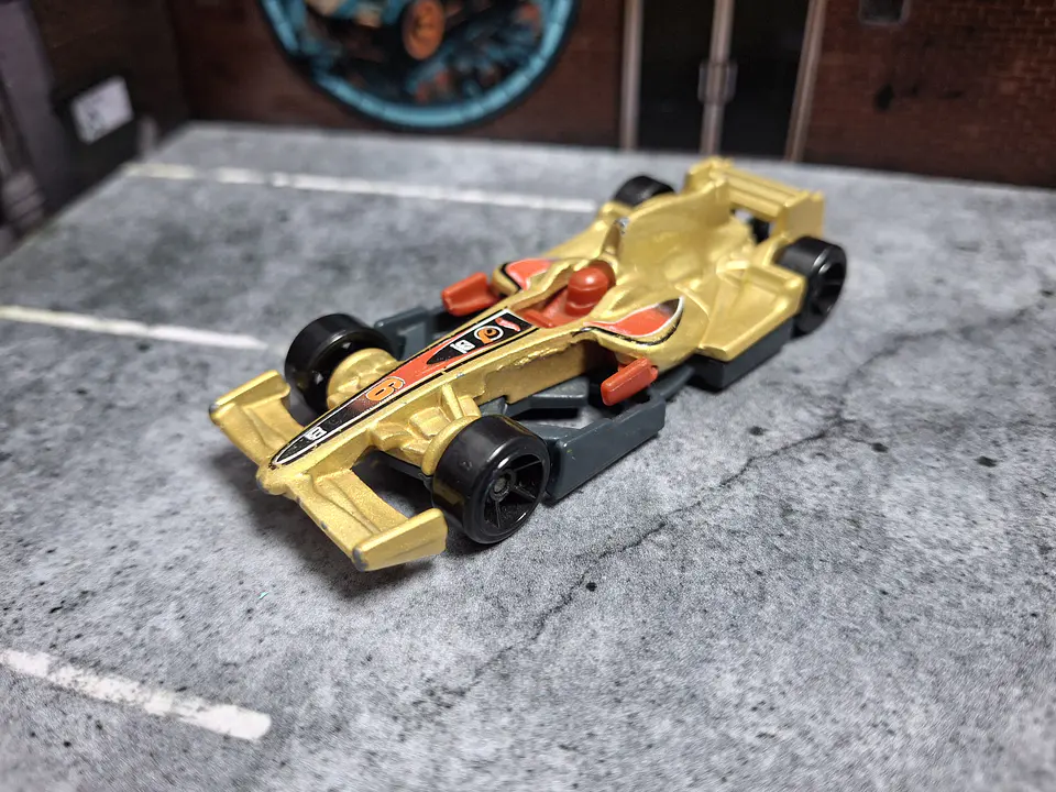 F1 Racer Hot Wheels 2011 Track Stars Mattel 1