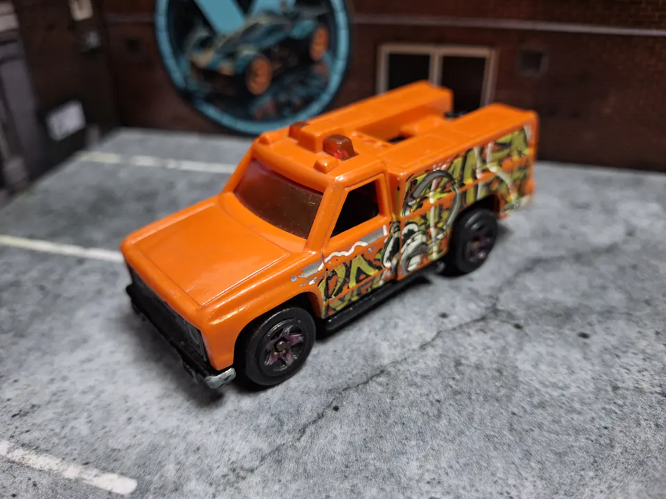 HW Rapid Responder Hot Wheels 2015 Graffiti Rides Mattel 1