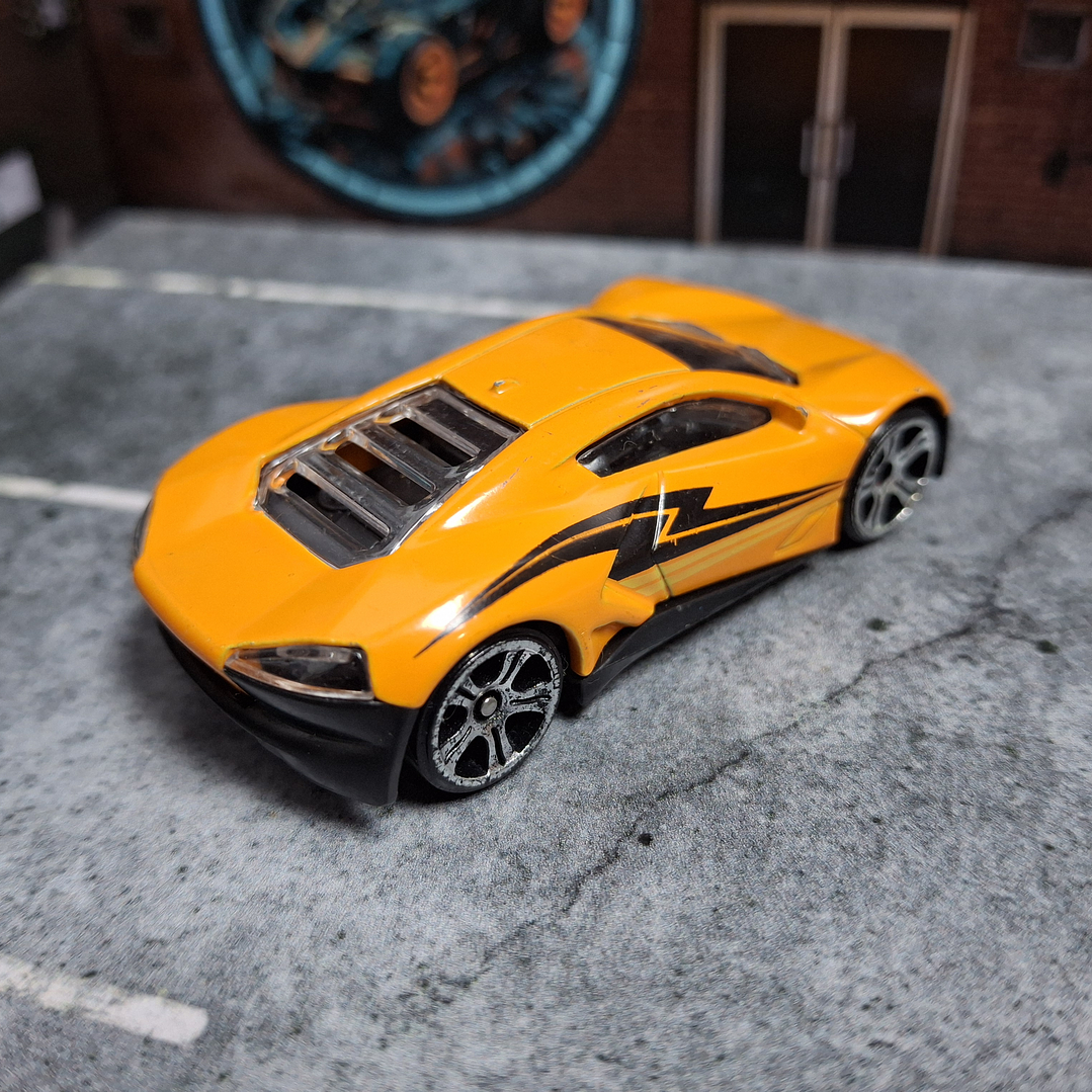 Deportivo SS-007 2014 Fast Lane 1/64 2