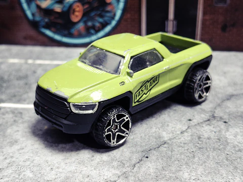 Todoterreno Nº HR-002 2013 Fast Lane 1/64