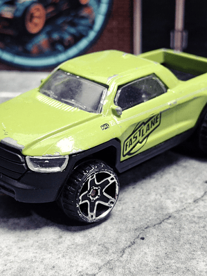 Todoterreno Nº HR-002 2013 Fast Lane 1/64