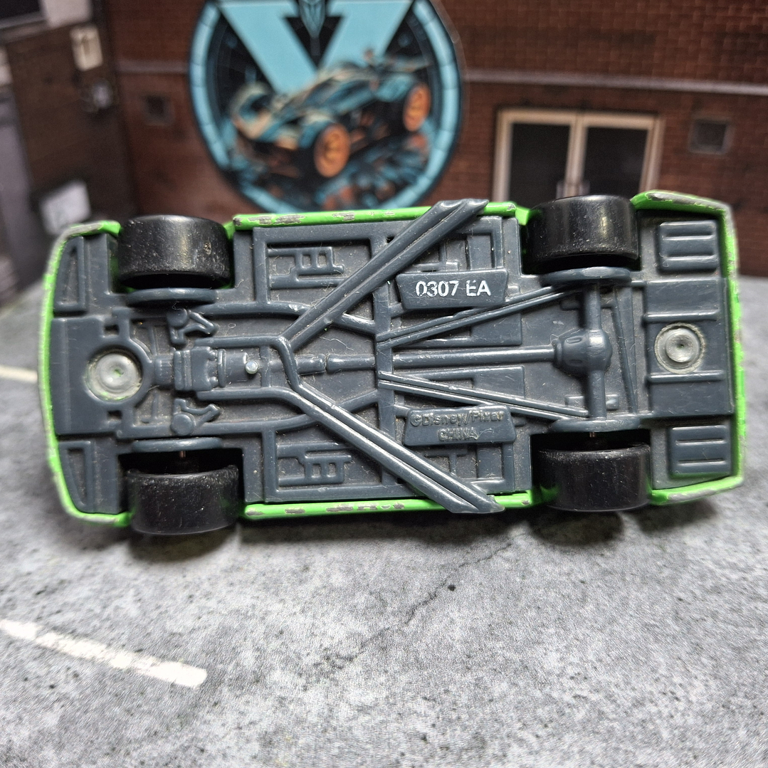 Chick Hicks Cars 1/55 Disney Pixar Mattel 3