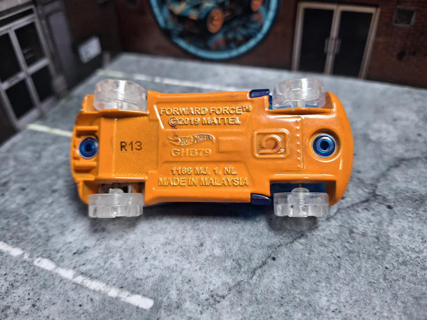 Forward Force Hot Wheels 2021 X-Raycers Mattel 3