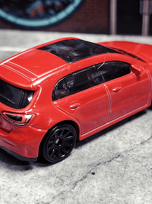 Mercedes Benz A-Class '19 Hot Wheels 2020 Nightburnerz Mattel